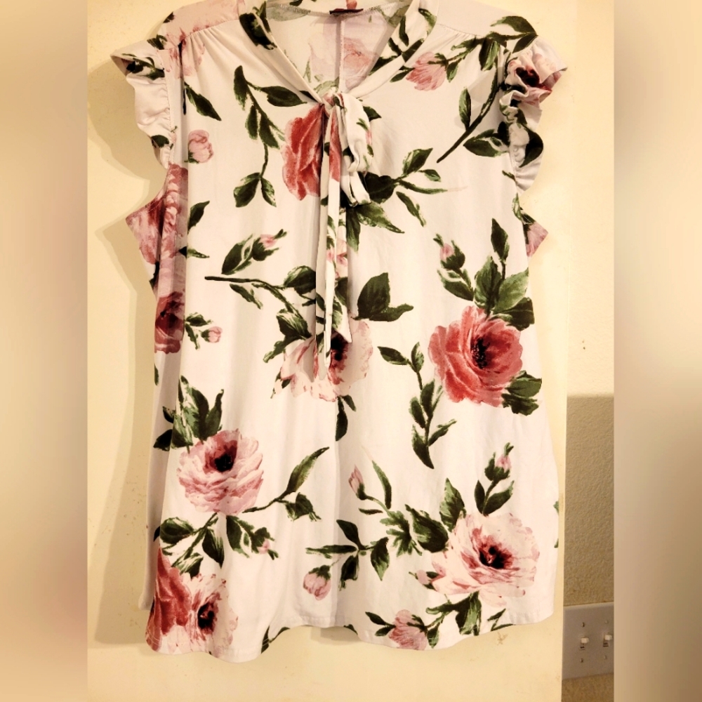 Floral Sleeveless Top, SZ 2X